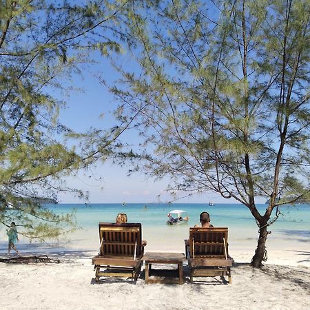 Green Blue Beach Hostel Koh Rong Sanloem Bagian luar foto