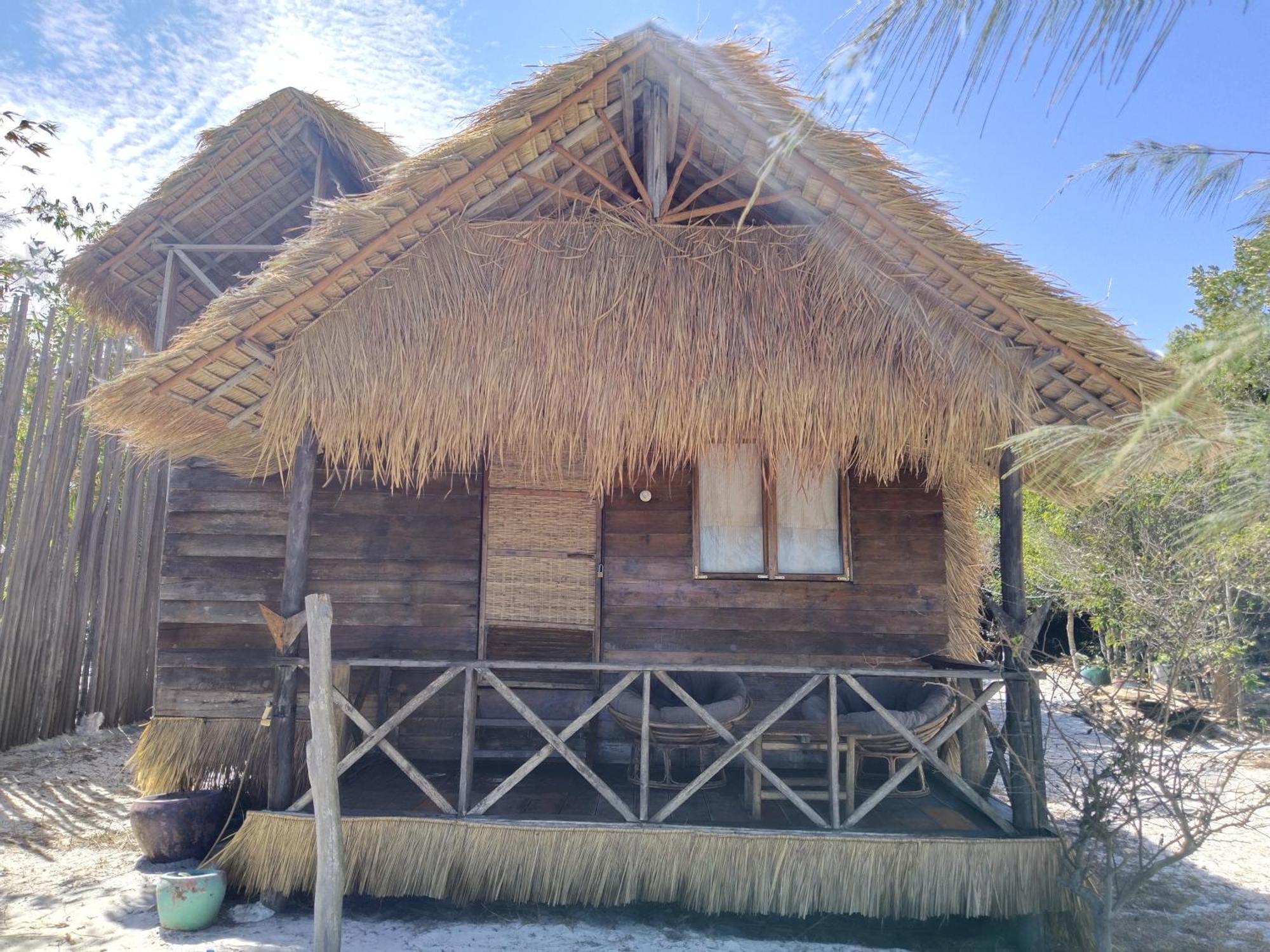 Green Blue Beach Hostel Koh Rong Sanloem Bagian luar foto