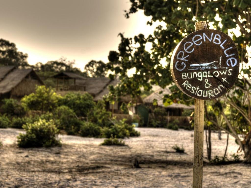 Green Blue Beach Hostel Koh Rong Sanloem Bagian luar foto