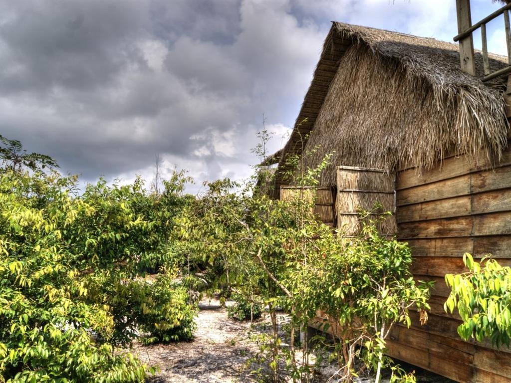 Green Blue Beach Hostel Koh Rong Sanloem Bagian luar foto