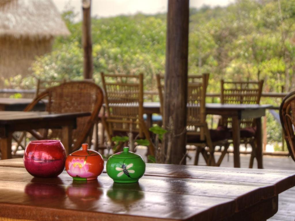 Green Blue Beach Hostel Koh Rong Sanloem Bagian luar foto