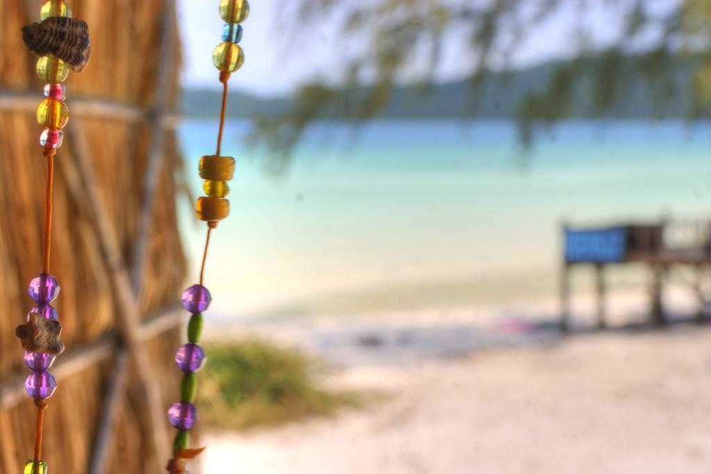 Green Blue Beach Hostel Koh Rong Sanloem Bagian luar foto