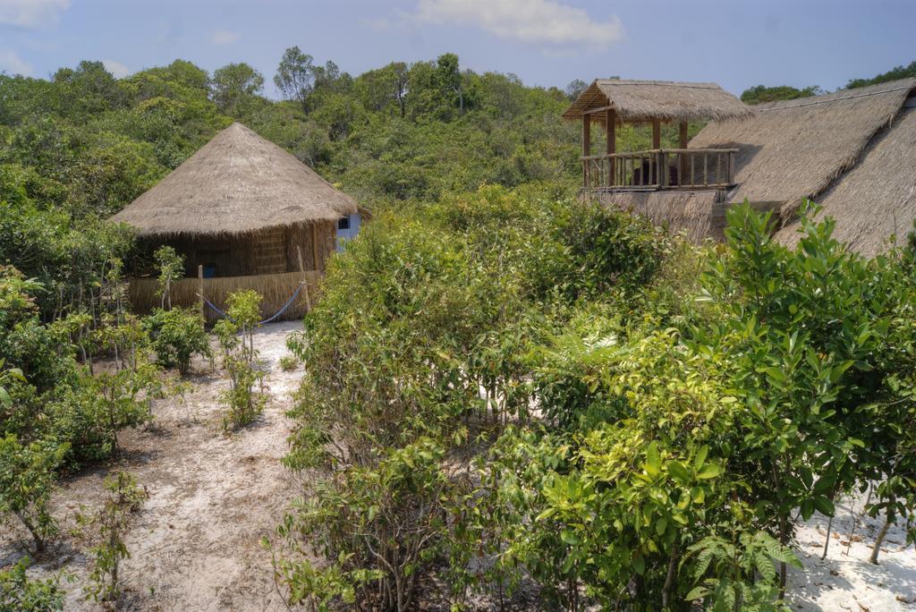 Green Blue Beach Hostel Koh Rong Sanloem Bagian luar foto